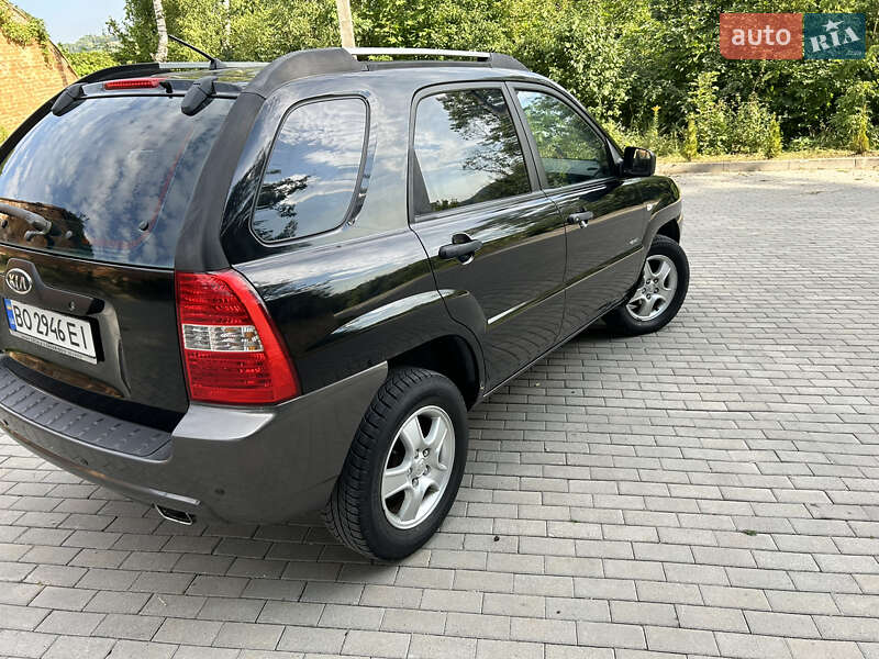 Внедорожник / Кроссовер Kia Sportage 2005 в Тернополе