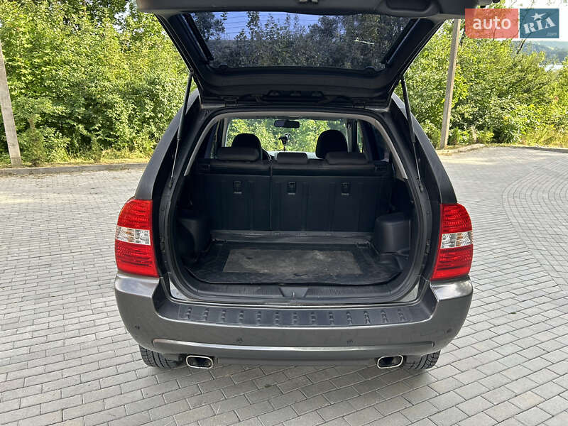 Внедорожник / Кроссовер Kia Sportage 2005 в Тернополе