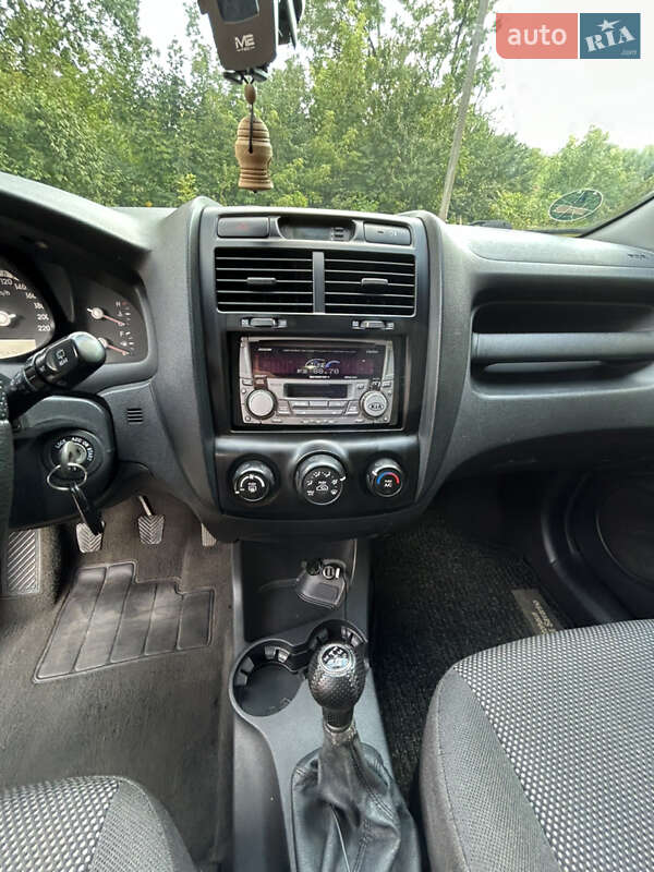 Внедорожник / Кроссовер Kia Sportage 2005 в Тернополе