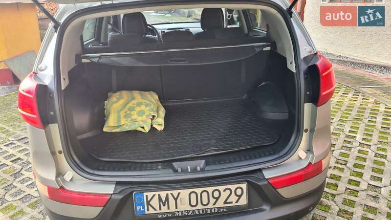 Внедорожник / Кроссовер Kia Sportage 2012 в Киеве
