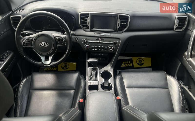 Внедорожник / Кроссовер Kia Sportage 2016 в Мукачево