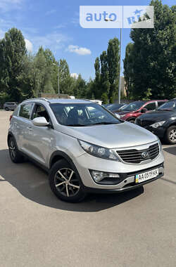 Позашляховик / Кросовер Kia Sportage 2013 в Києві