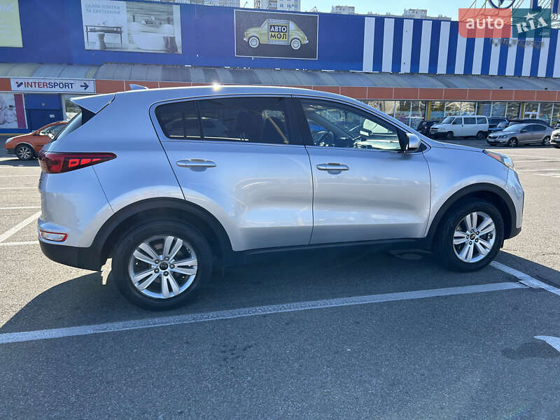 Внедорожник / Кроссовер Kia Sportage 2017 в Киеве