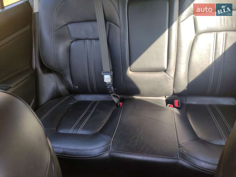 Внедорожник / Кроссовер Kia Sportage 2011 в Коломые