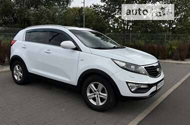 Внедорожник / Кроссовер Kia Sportage 2015 в Киеве