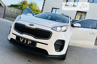 Внедорожник / Кроссовер Kia Sportage 2016 в Тячеве