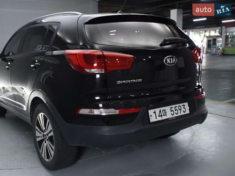 Позашляховик / Кросовер Kia Sportage 2013 в Дрогобичі