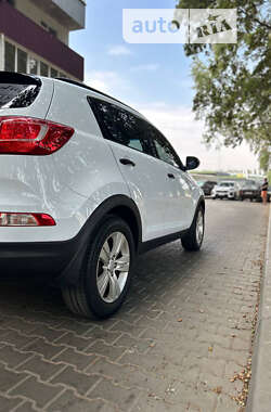 Внедорожник / Кроссовер Kia Sportage 2012 в Полтаве