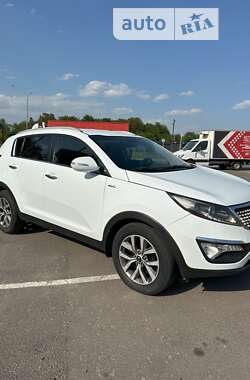 Позашляховик / Кросовер Kia Sportage 2015 в Рівному