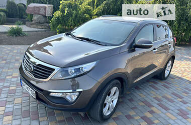 Внедорожник / Кроссовер Kia Sportage 2013 в Белгороде-Днестровском