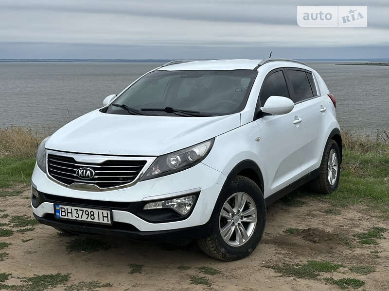 Позашляховик / Кросовер Kia Sportage 2013 в Одесі