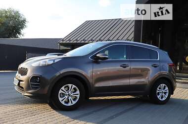 Внедорожник / Кроссовер Kia Sportage 2016 в Белой Церкви