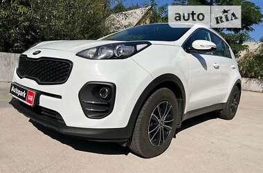 Позашляховик / Кросовер Kia Sportage 2016 в Києві