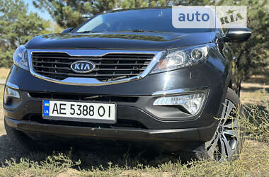 Позашляховик / Кросовер Kia Sportage 2010 в Дніпрі