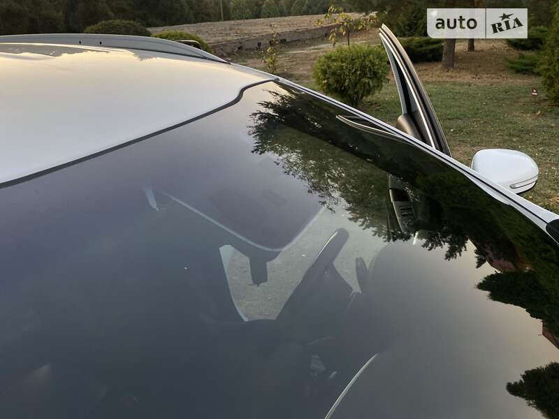 Позашляховик / Кросовер Kia Sportage 2017 в Гребінці