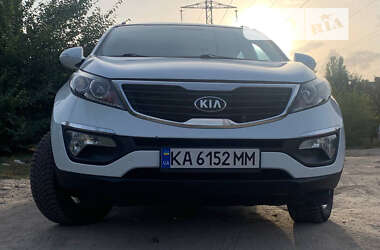 Внедорожник / Кроссовер Kia Sportage 2013 в Киеве