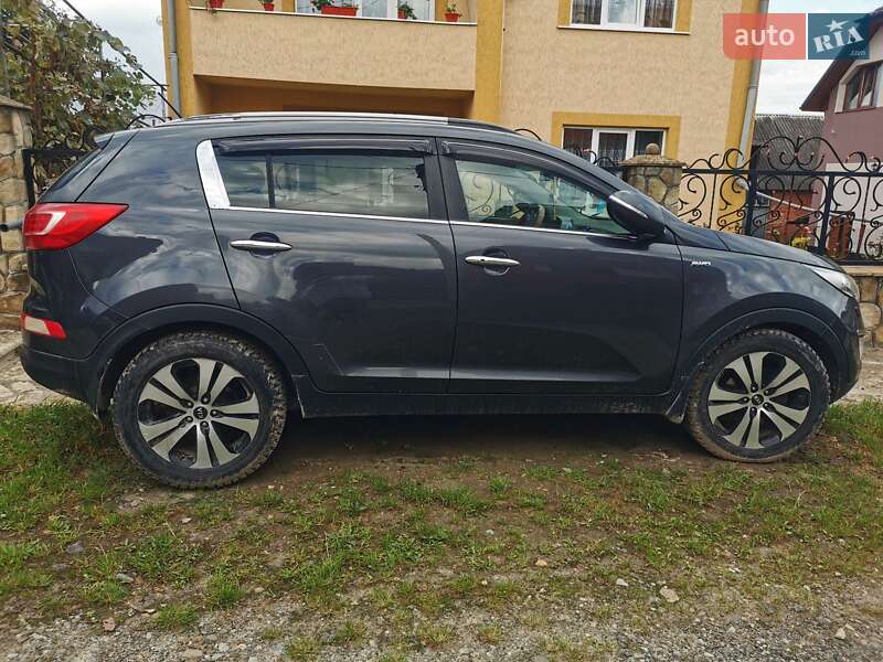 Внедорожник / Кроссовер Kia Sportage 2011 в Бережанах