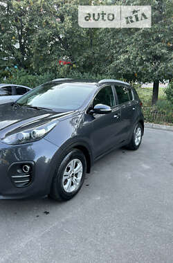 Внедорожник / Кроссовер Kia Sportage 2017 в Киеве