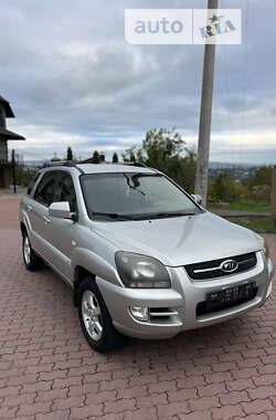 Позашляховик / Кросовер Kia Sportage 2007 в Чернівцях