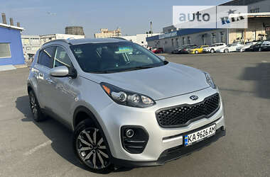 Внедорожник / Кроссовер Kia Sportage 2016 в Киеве