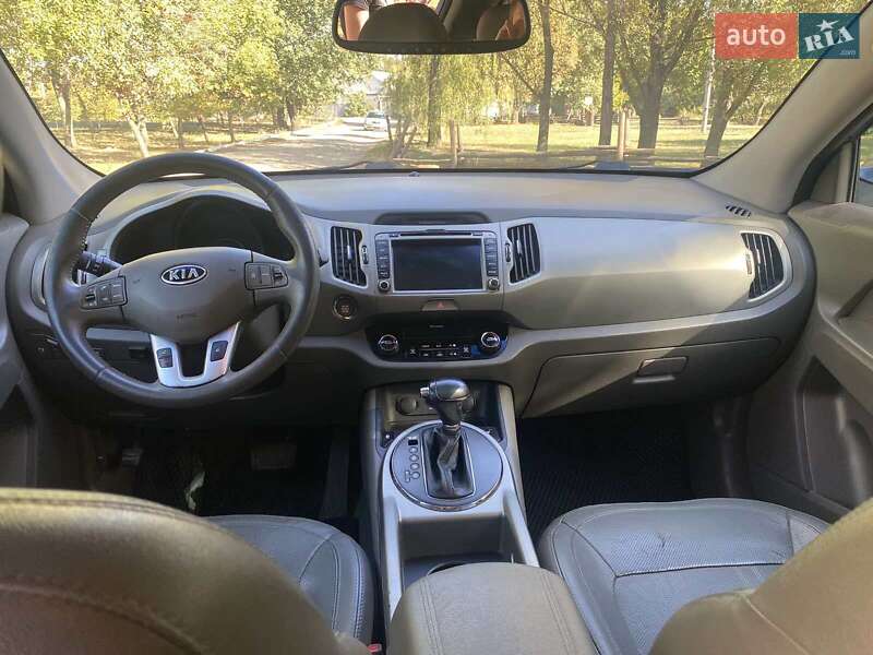 Внедорожник / Кроссовер Kia Sportage 2011 в Днепре