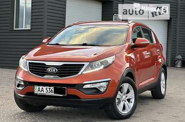 Внедорожник / Кроссовер Kia Sportage 2012 в Киеве