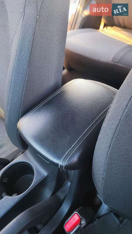 Внедорожник / Кроссовер Kia Sportage 2016 в Шостке