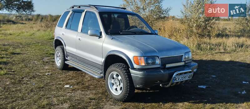Позашляховик / Кросовер Kia Sportage 2003 в Києві