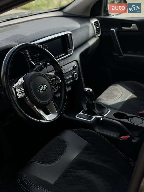 Позашляховик / Кросовер Kia Sportage 2019 в Мукачевому