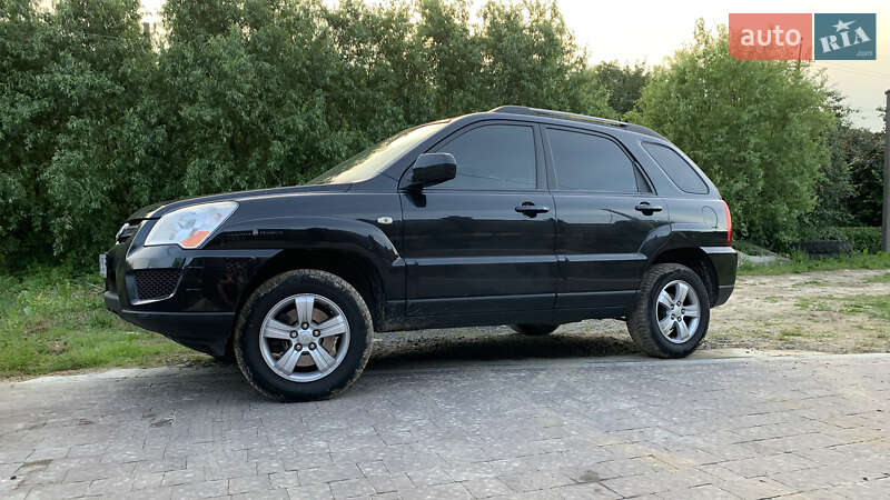 Внедорожник / Кроссовер Kia Sportage 2008 в 