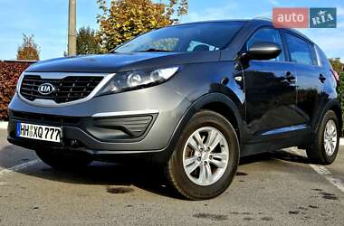 Внедорожник / Кроссовер Kia Sportage 2011 в Полтаве