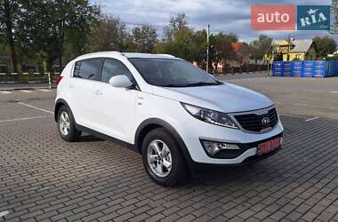 Позашляховик / Кросовер Kia Sportage 2013 в Коломиї