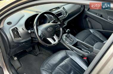 Позашляховик / Кросовер Kia Sportage 2013 в Києві