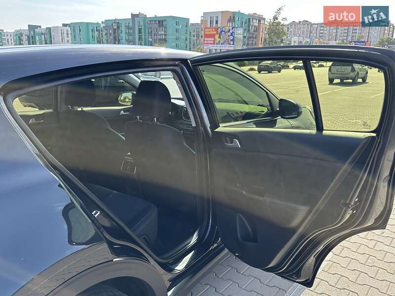 Внедорожник / Кроссовер Kia Sportage 2019 в Киеве