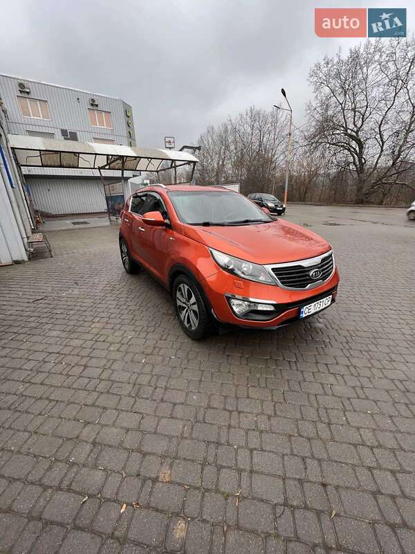 Позашляховик / Кросовер Kia Sportage 2012 в Чернівцях