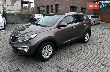 Внедорожник / Кроссовер Kia Sportage 2011 в Ровно