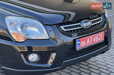 Внедорожник / Кроссовер Kia Sportage 2009 в Житомире