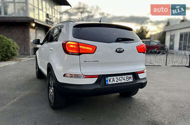 Внедорожник / Кроссовер Kia Sportage 2015 в Киеве