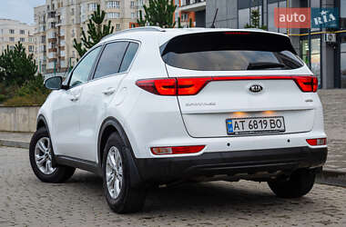 Внедорожник / Кроссовер Kia Sportage 2017 в Львове