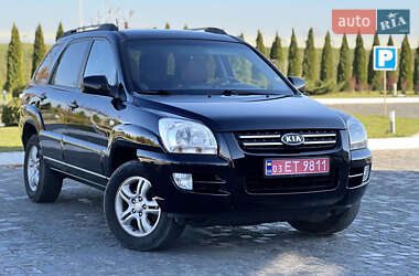 Внедорожник / Кроссовер Kia Sportage 2007 в Новоархангельске