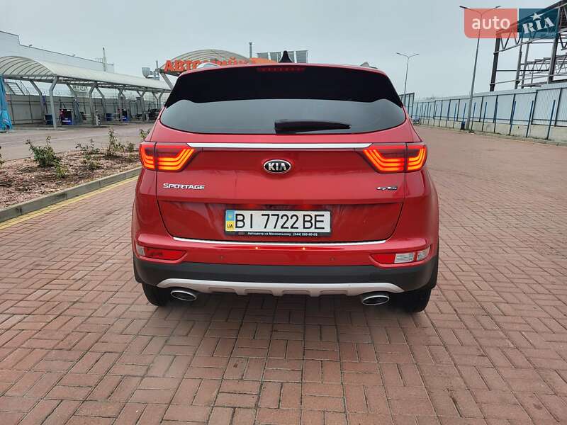 Позашляховик / Кросовер Kia Sportage 2016 в Полтаві