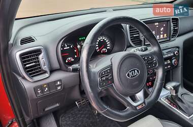 Позашляховик / Кросовер Kia Sportage 2016 в Полтаві