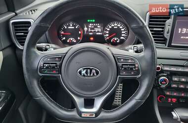 Позашляховик / Кросовер Kia Sportage 2016 в Полтаві