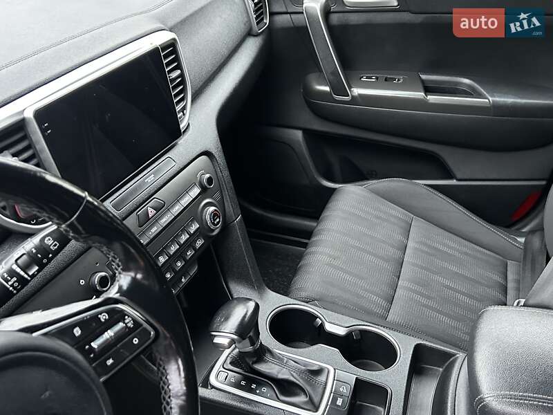 Внедорожник / Кроссовер Kia Sportage 2018 в Днепре