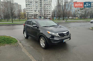 Внедорожник / Кроссовер Kia Sportage 2012 в Киеве