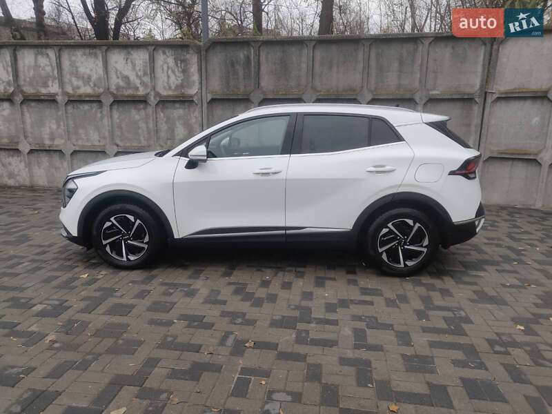 Позашляховик / Кросовер Kia Sportage 2022 в 
