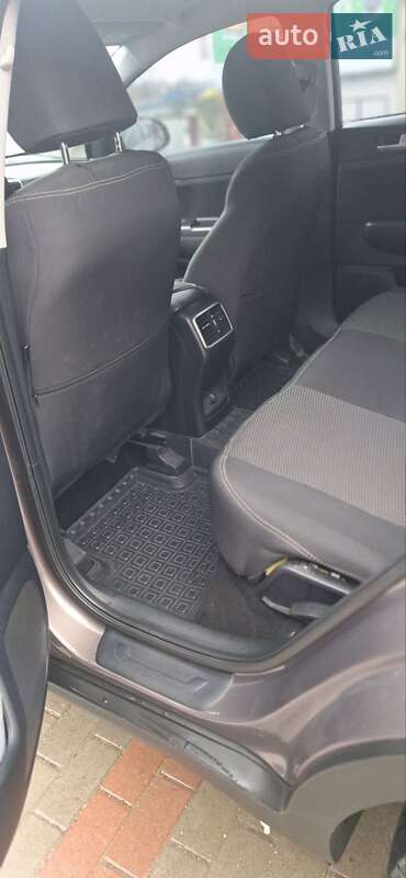 Внедорожник / Кроссовер Kia Sportage 2021 в Могилев-Подольске фото 10 Внедорожник / Кроссовер Kia Sportage 2021 в Могилев-Подольске