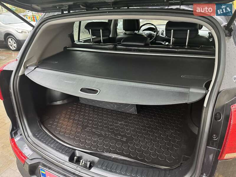 Внедорожник / Кроссовер Kia Sportage 2015 в Луцке