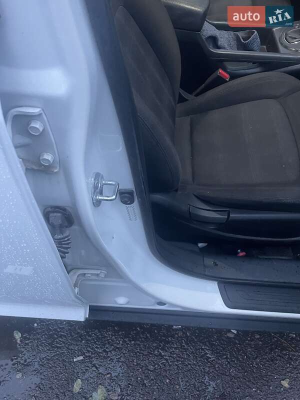 Внедорожник / Кроссовер Kia Sportage 2012 в Одессе