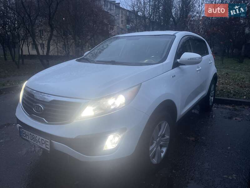 Внедорожник / Кроссовер Kia Sportage 2012 в Одессе